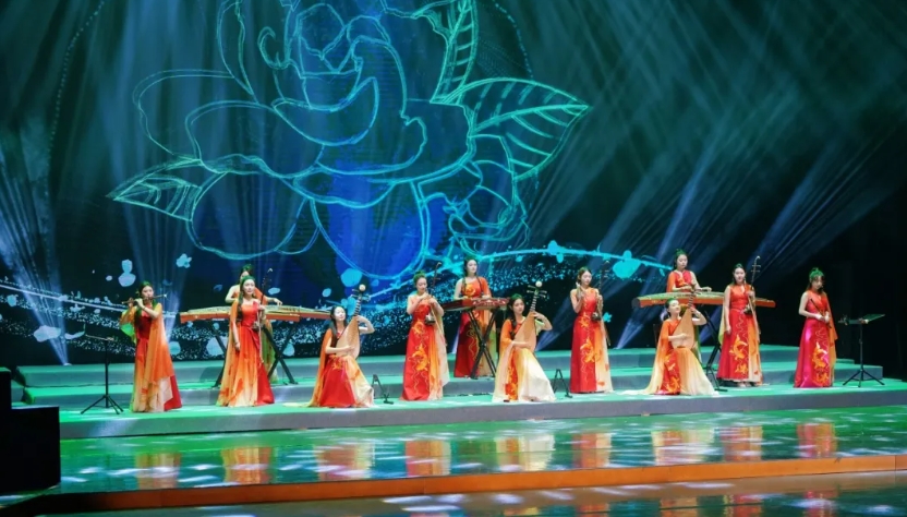 風(fēng)華國樂,雄正醬香——女子十二樂坊新春音樂會圓滿落幕